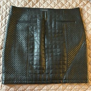 Ann Taylor Quilted Vegan Leather Skirt 12